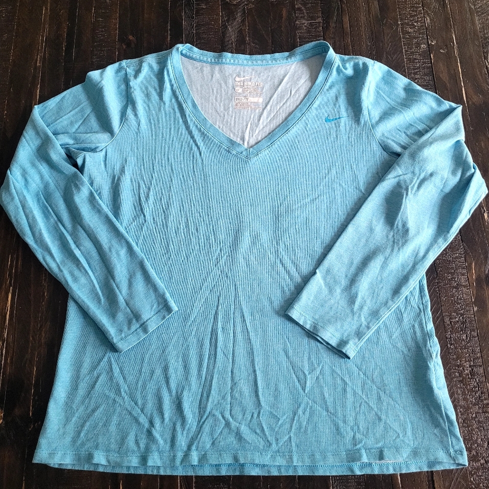 NIKE Long Sleeve V- Neck Dri-Fit Athletic Shirt Size Large